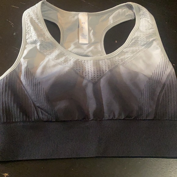 Shein workout set - Picture 2 of 3